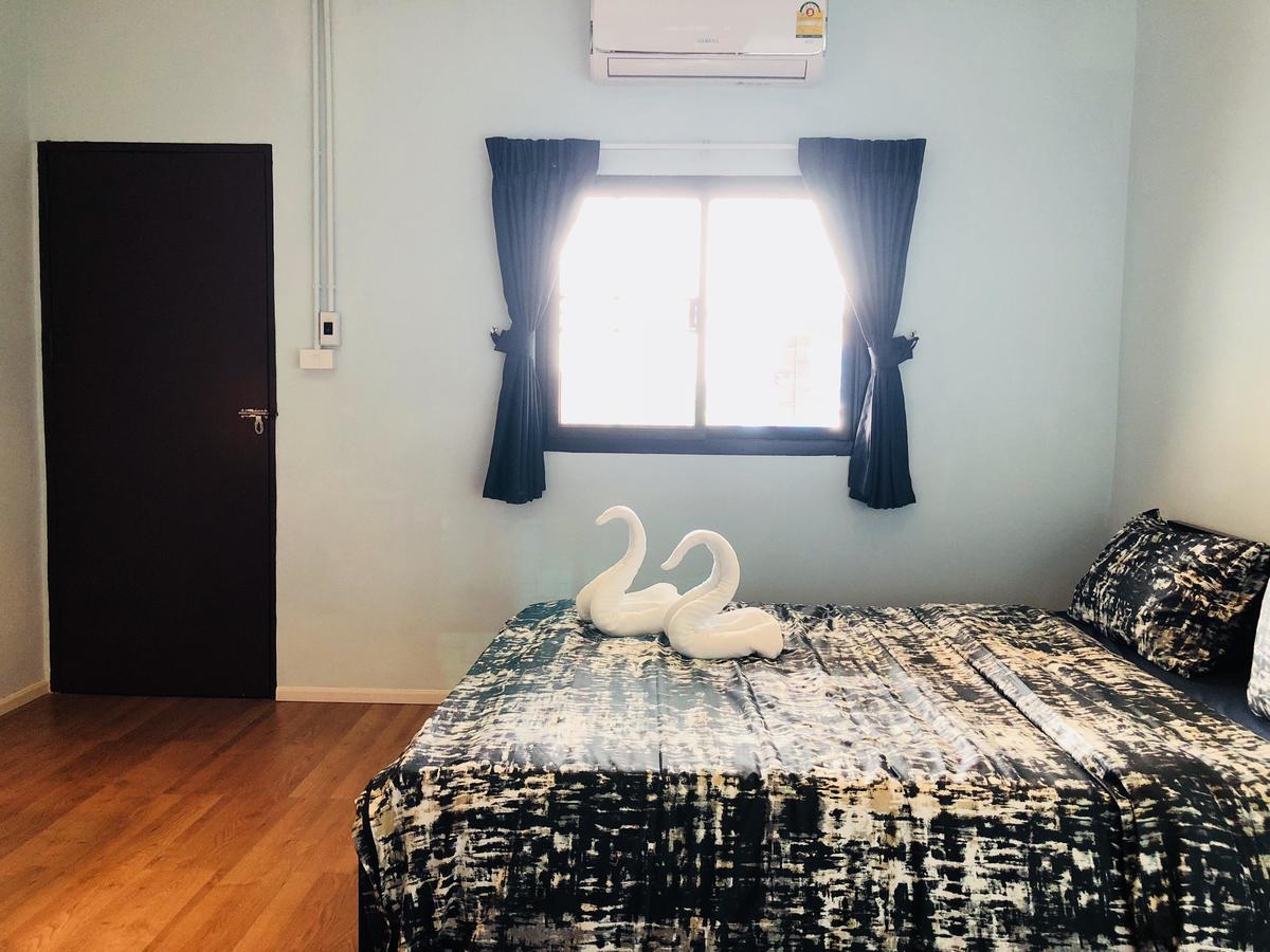 Wj Hostel Бангкок Экстерьер фото