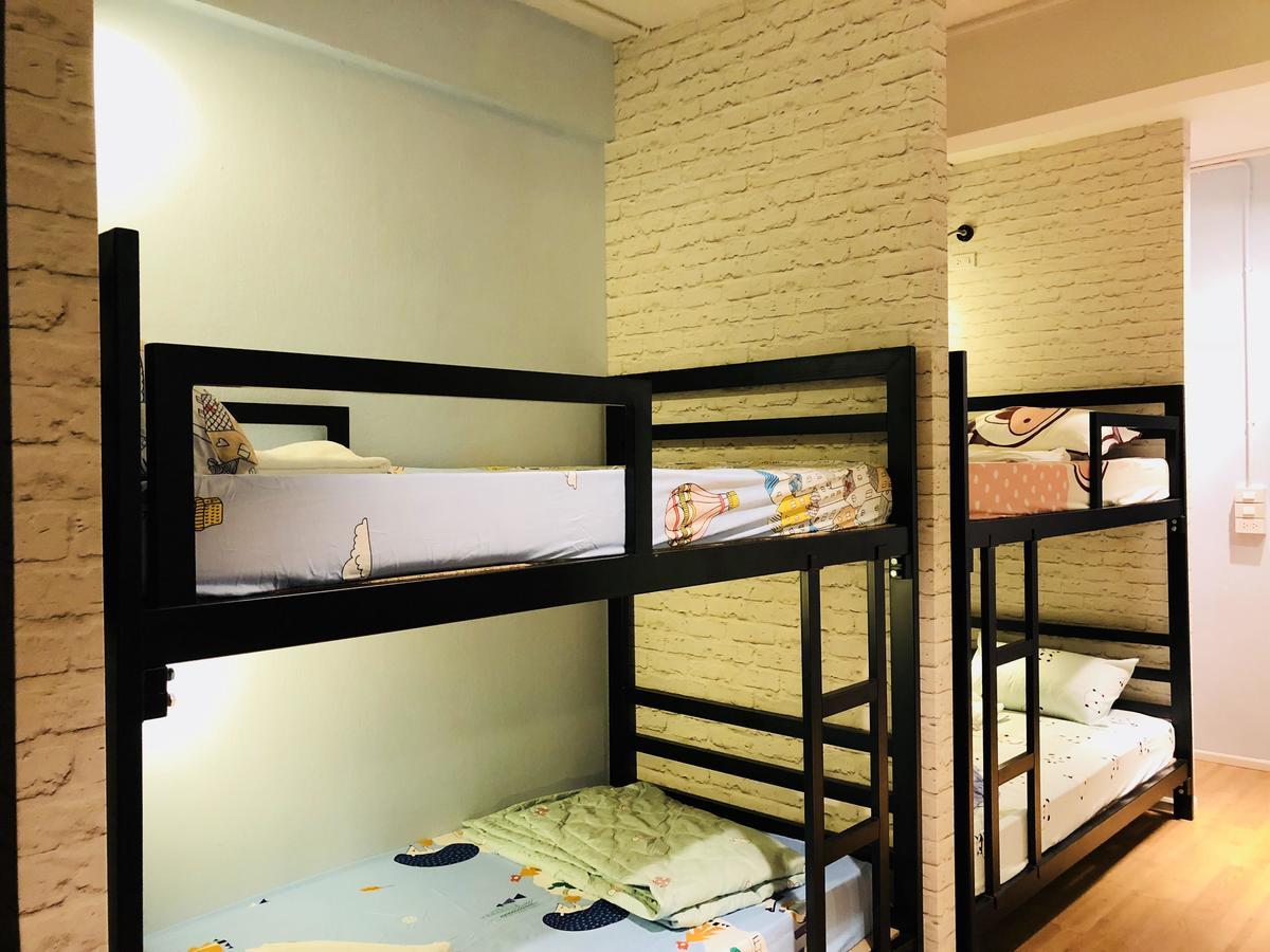 Wj Hostel Бангкок Экстерьер фото